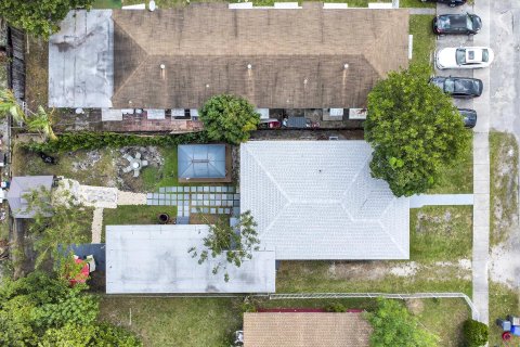 Villa ou maison à vendre à Hollywood, Floride: 3 chambres, 171.87 m2 № 1007312 - photo 5