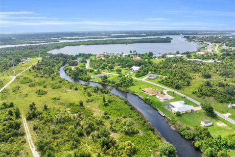 Land in Punta Gorda, Florida № 1371550 - photo 11