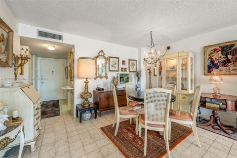 Copropriété à vendre à Hollywood, Floride: 1 chambre, 83.89 m2 № 1310048 - photo 18