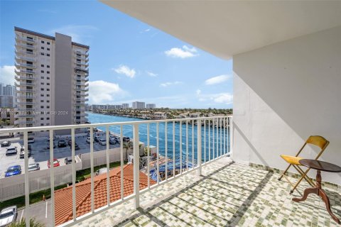 Copropriété à vendre à Hollywood, Floride: 1 chambre, 83.89 m2 № 1310048 - photo 19